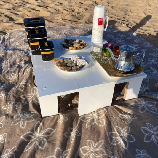 🏖️ طاولة الشاطئ الذكية للعائلات: خفيفة، عملية، ومتعددة الاستعمالات!